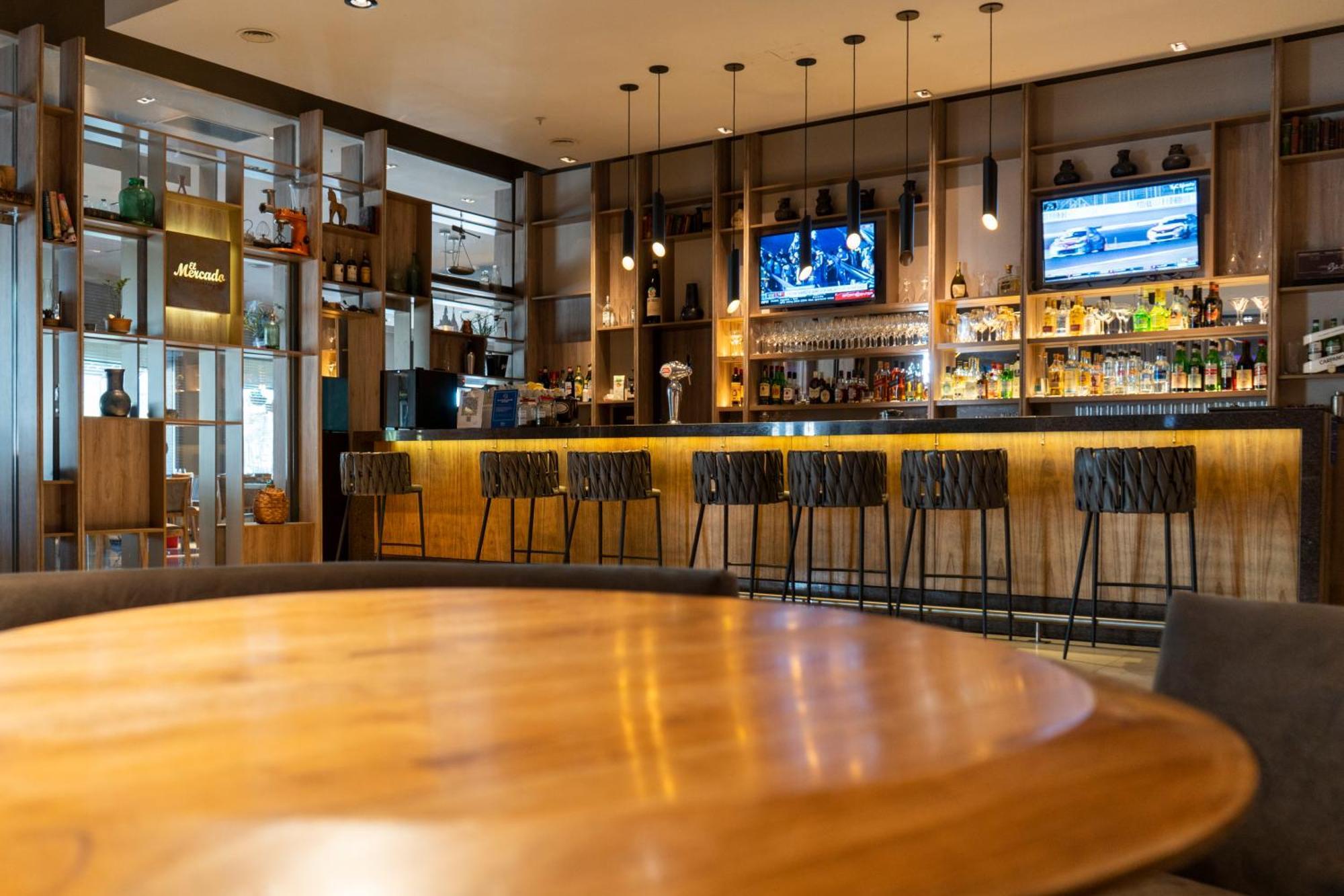Hilton Garden Inn Tucuman Сан-Мигель-де-Тукуман Экстерьер фото