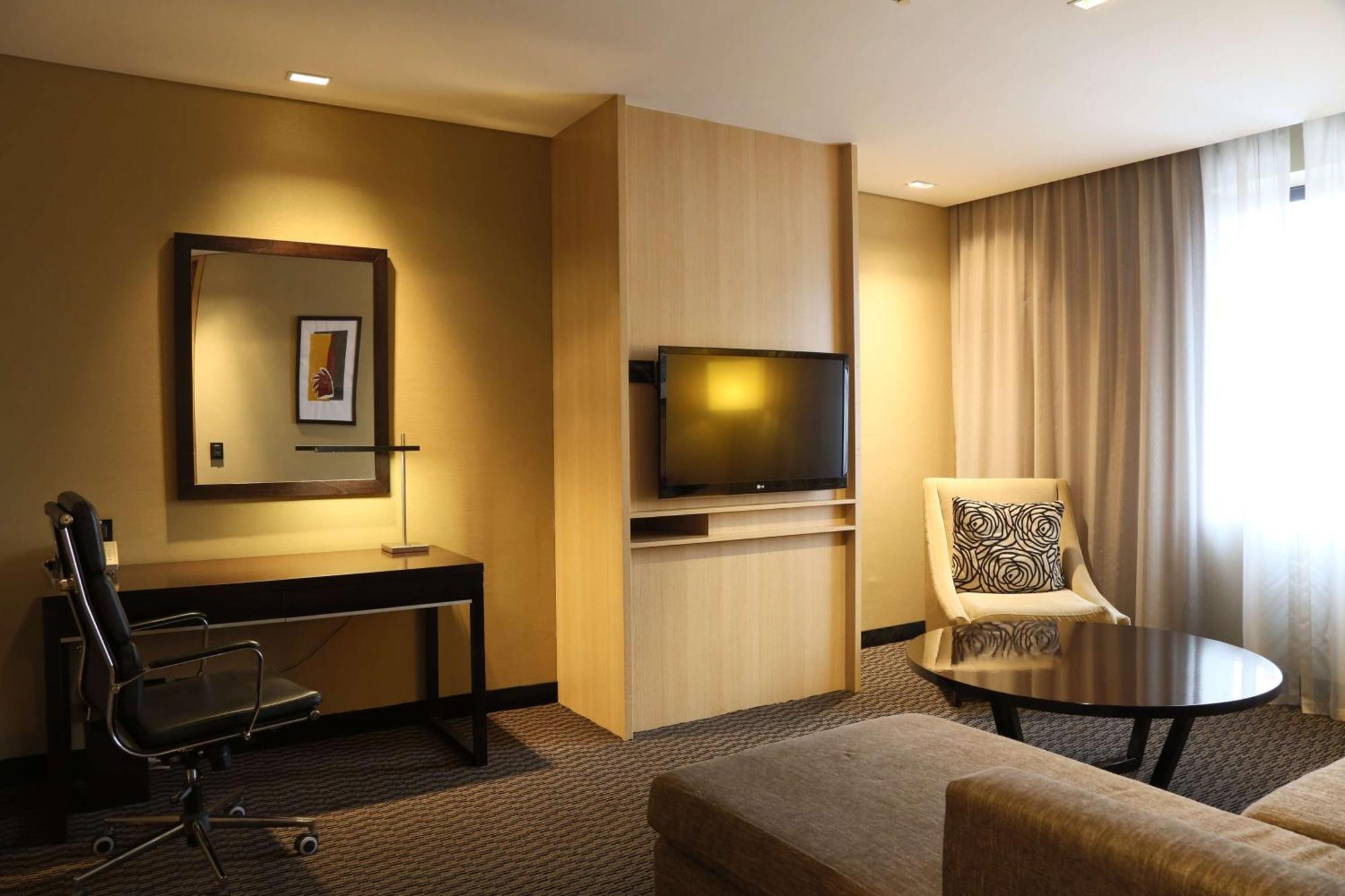 Hilton Garden Inn Tucuman Сан-Мигель-де-Тукуман Экстерьер фото